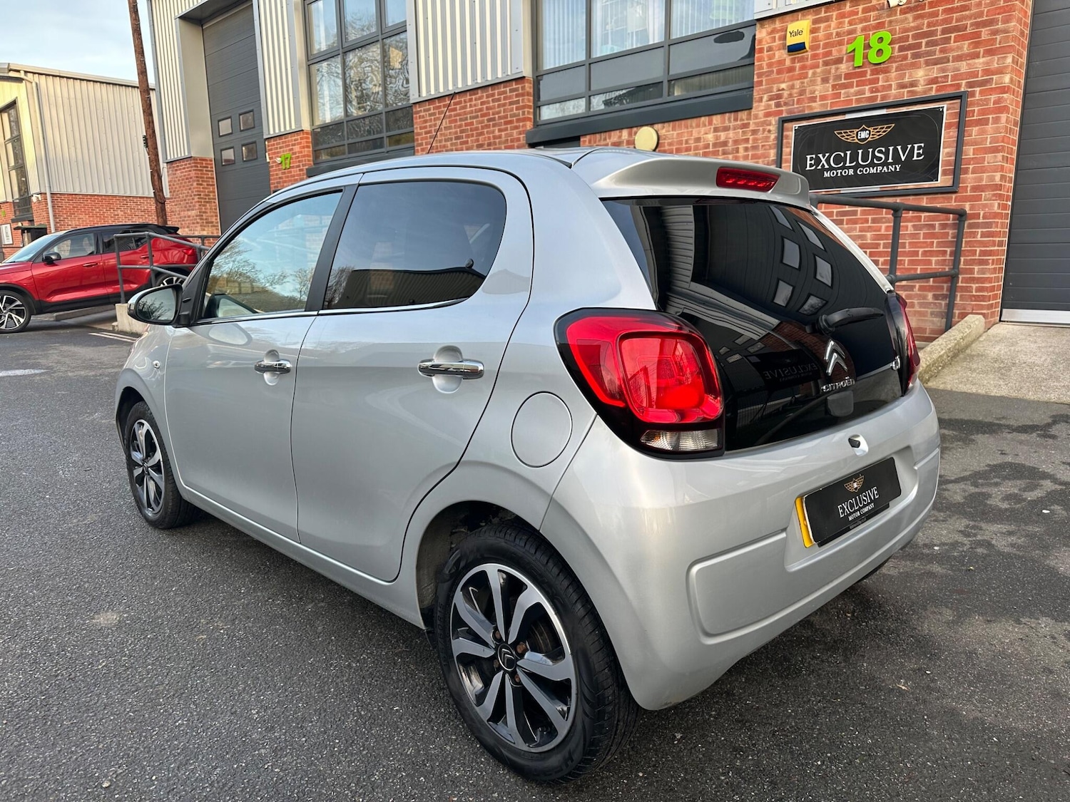 Used Citroen C1 2017 for sale - 76899628: Photo 4