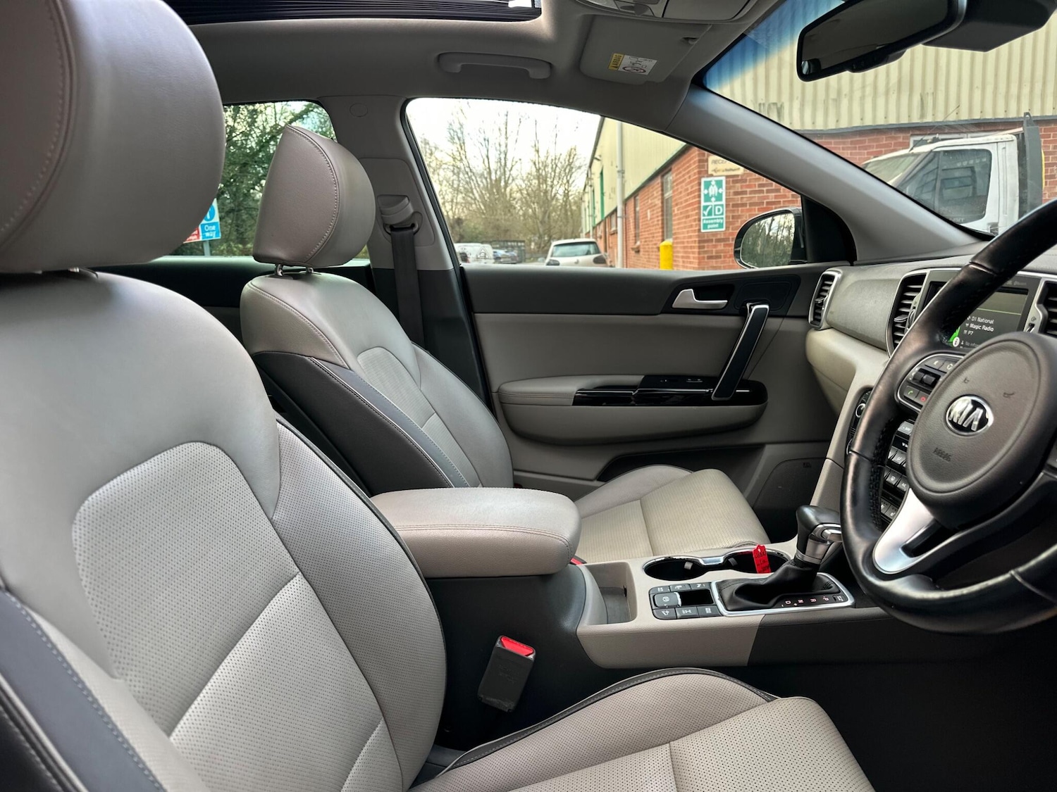 Used Kia Sportage 2016 for sale - 76898671: Photo 14