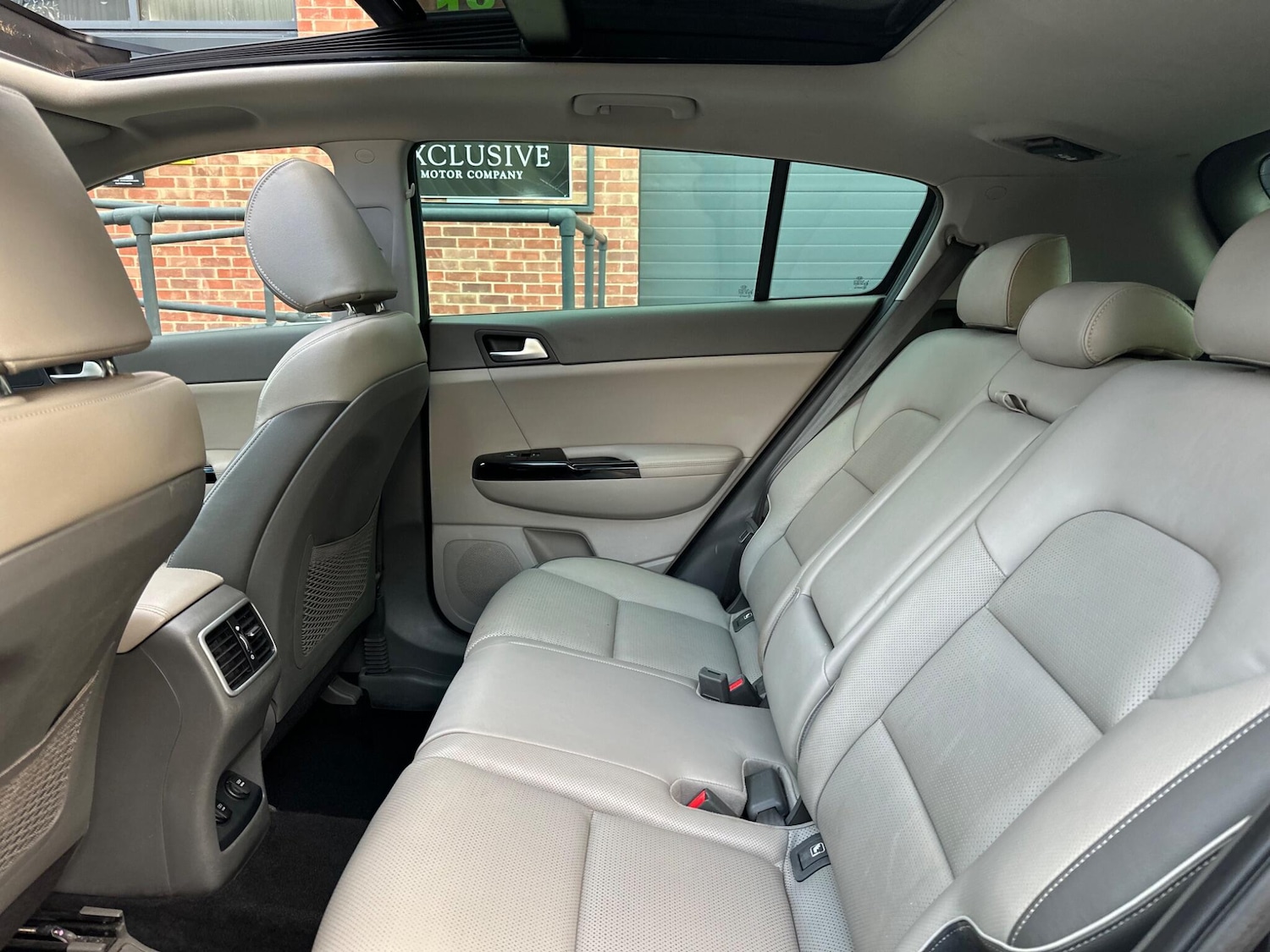 Used Kia Sportage 2016 for sale - 76898671: Photo 17