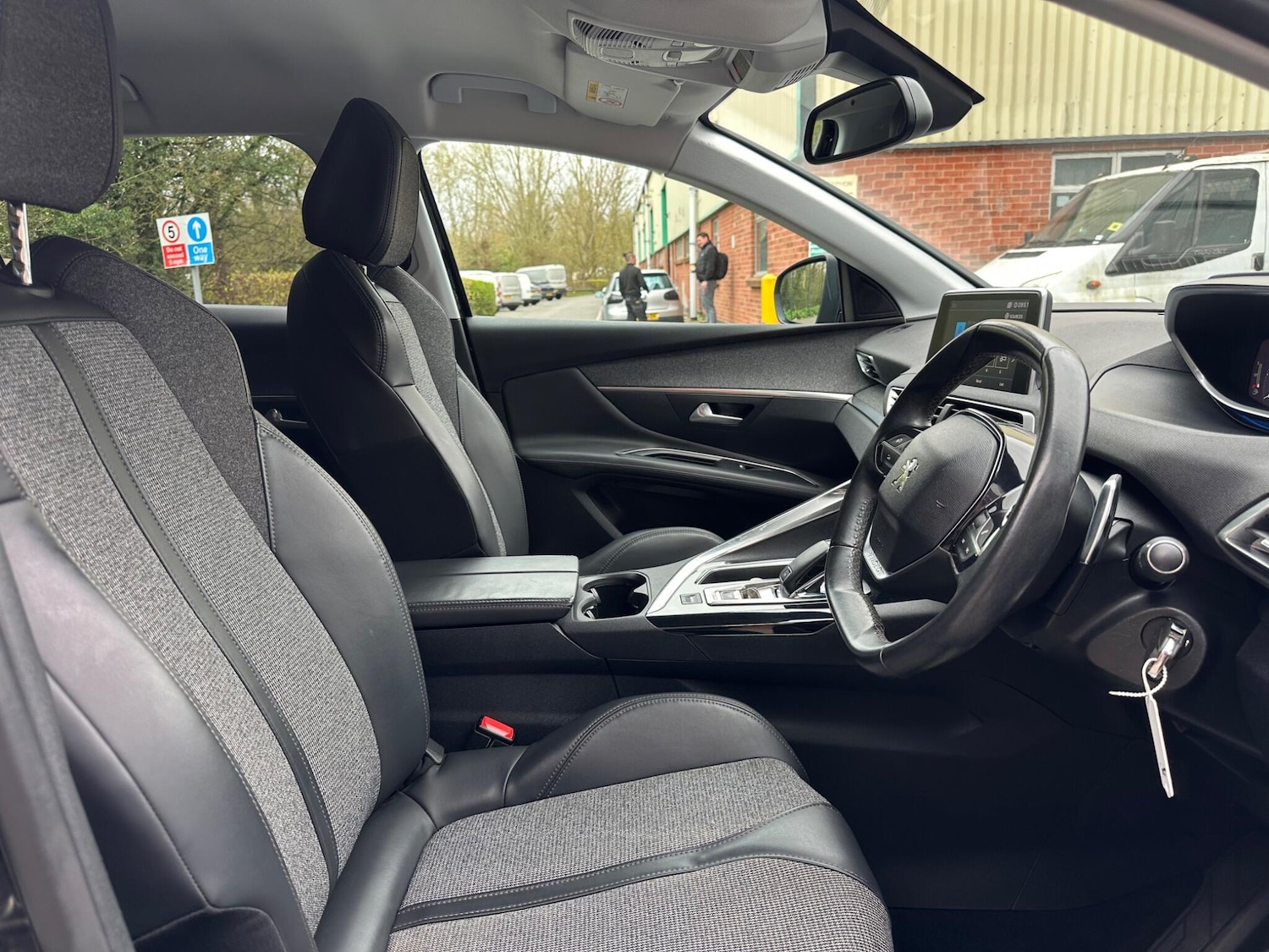 Used Peugeot 3008 2017 for sale - 78099891: Photo 15