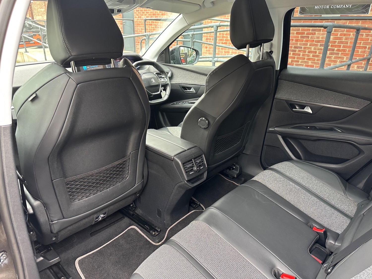 Used Peugeot 3008 2017 for sale - 78099891: Photo 35