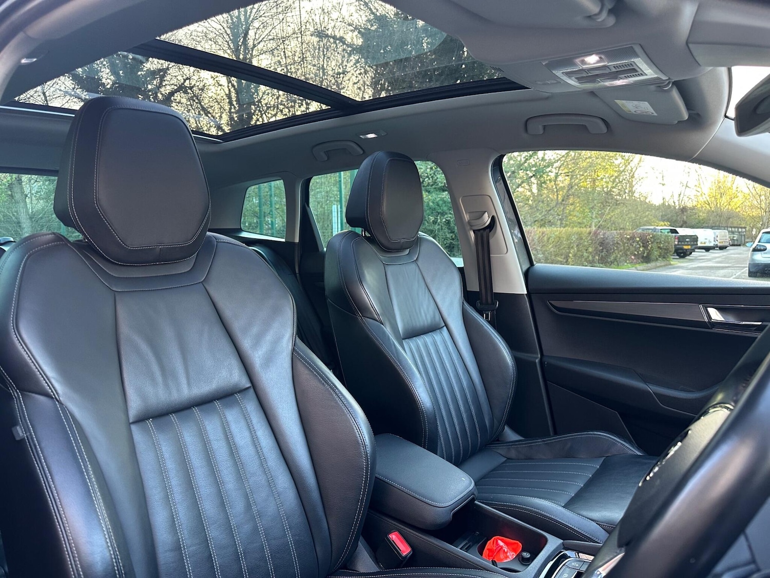 Used Skoda Karoq 2018 for sale - 76743584: Photo 16