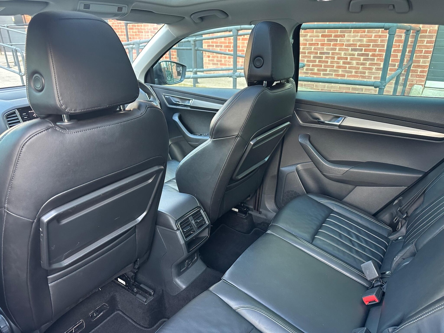 Used Skoda Karoq 2018 for sale - 76743584: Photo 19