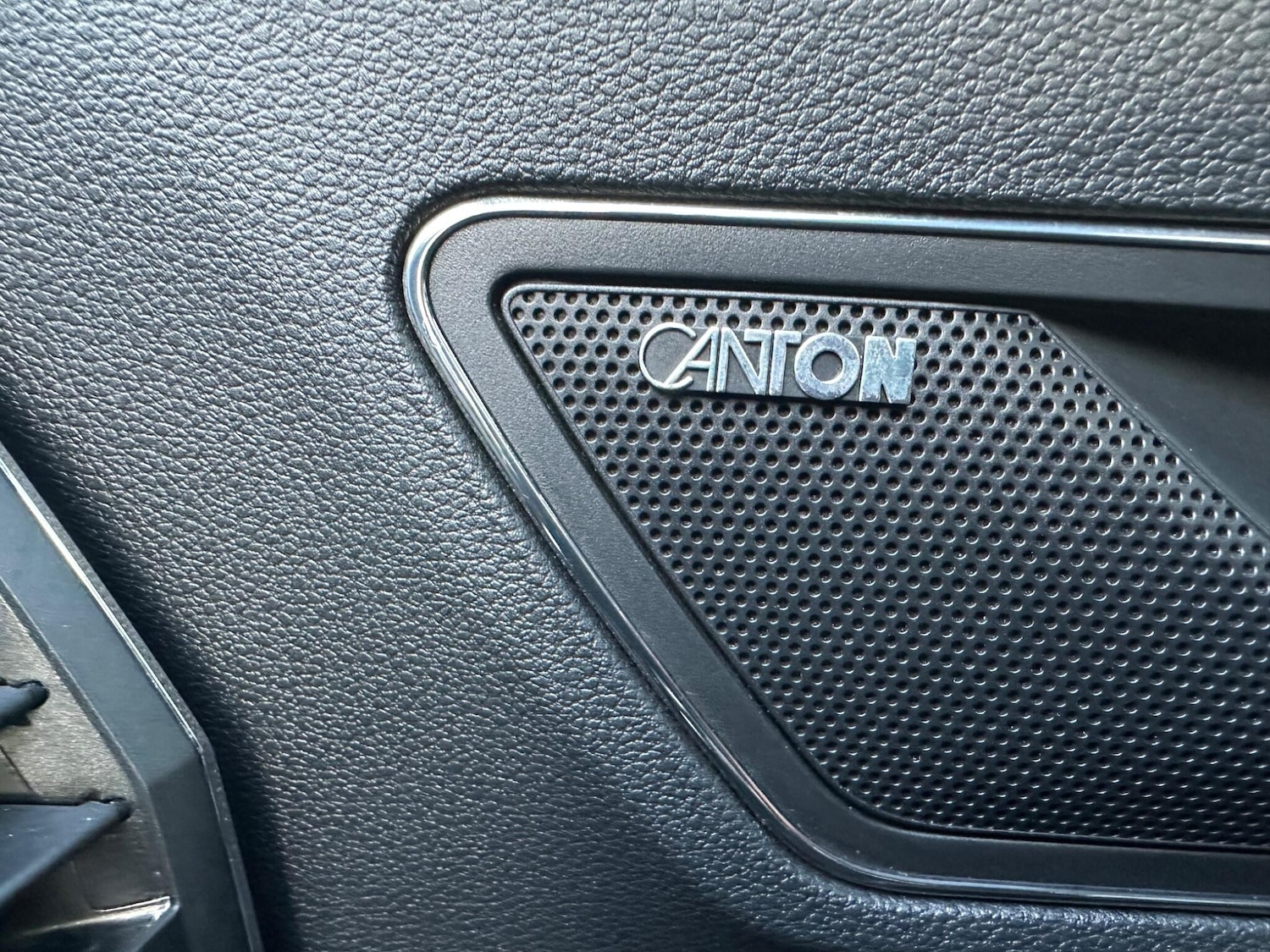 Used Skoda Karoq 2018 for sale - 76743584: Photo 28