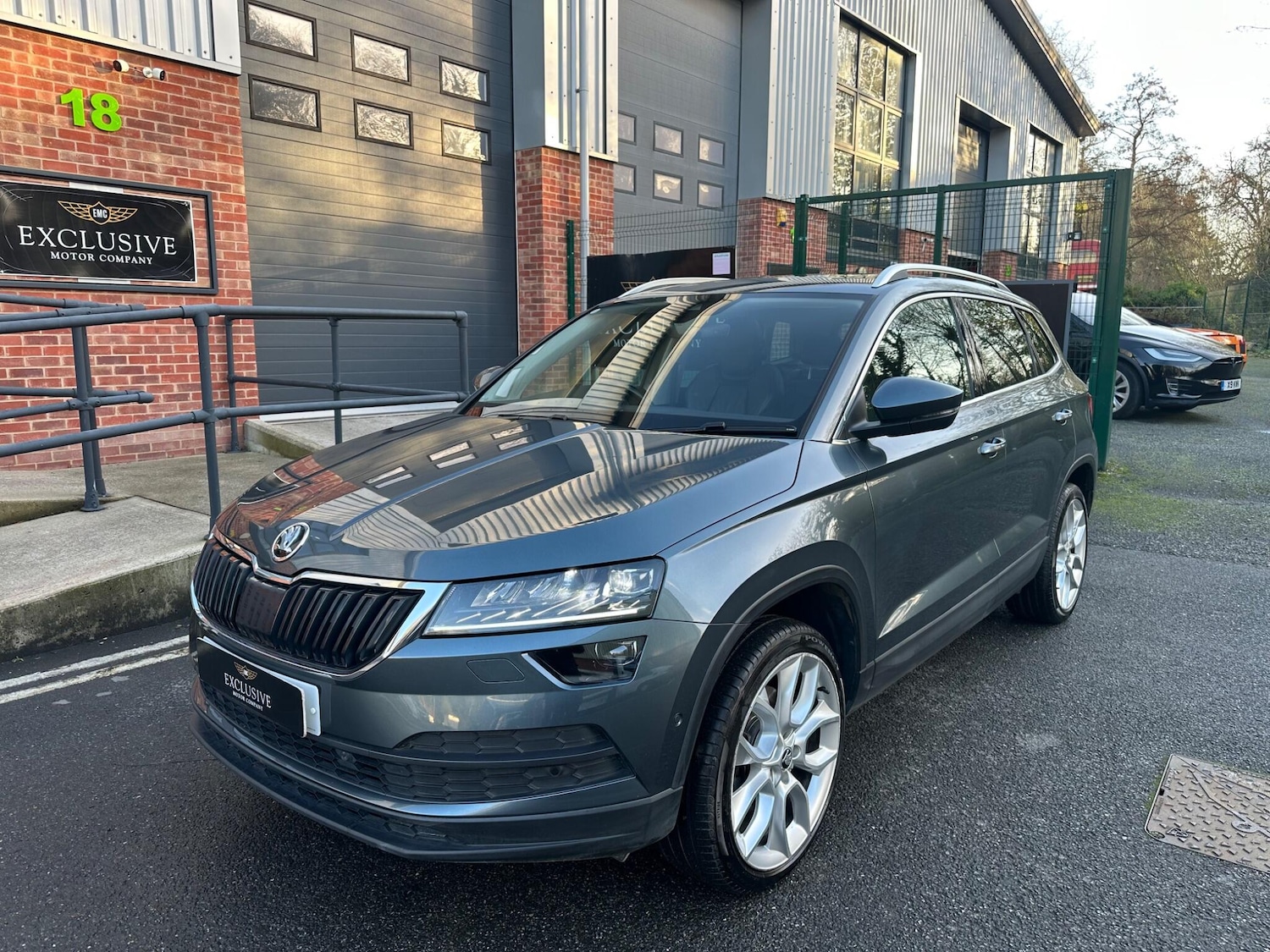 Used Skoda Karoq 2018 for sale - 76743584: Photo 3