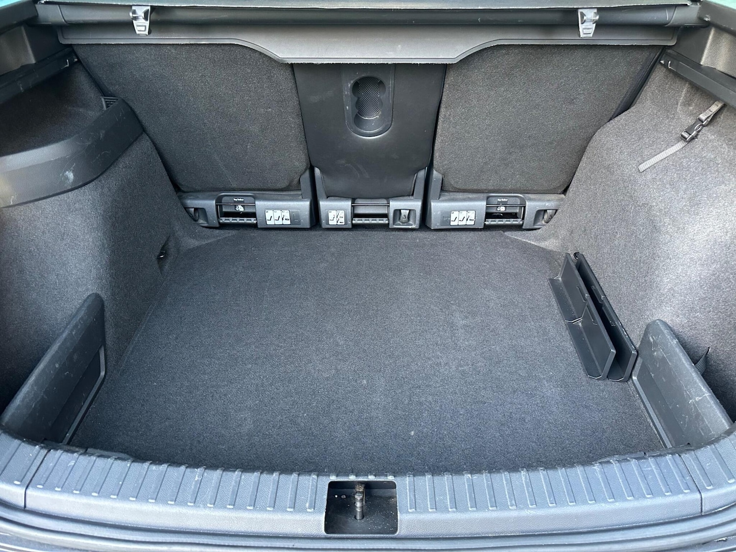 Used Skoda Karoq 2018 for sale - 76743584: Photo 37