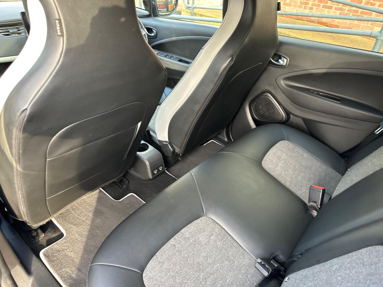 Used Renault Zoe 2020 for sale - 77376492: Photo 18