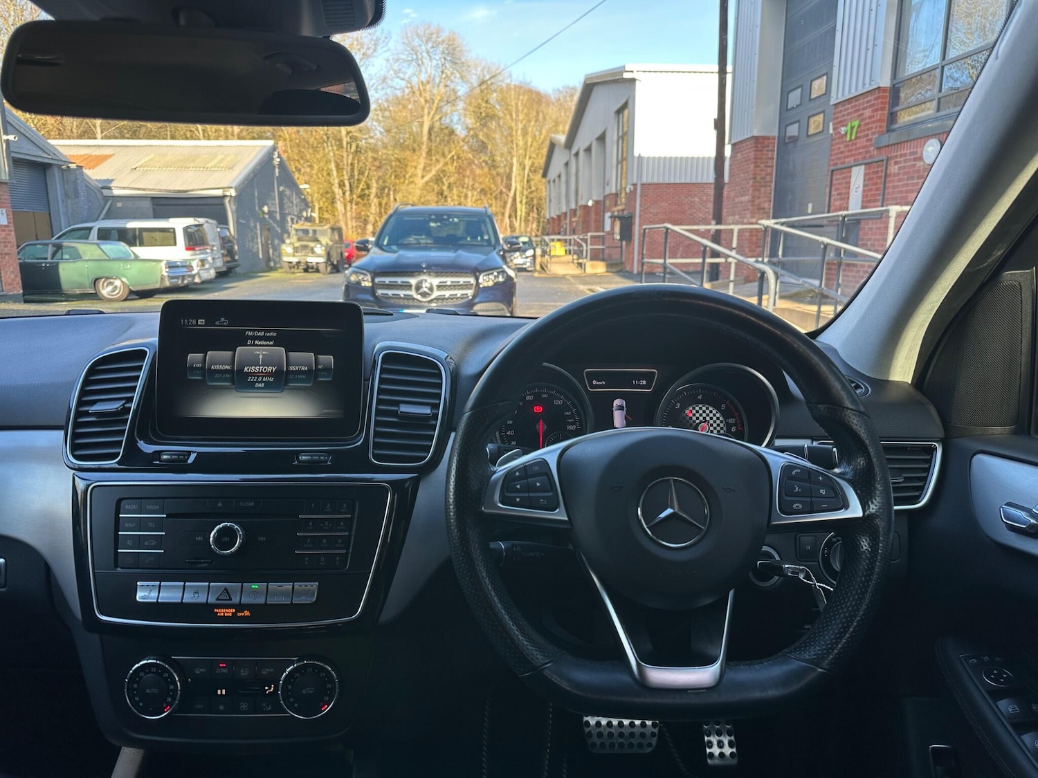 Used Mercedes-Benz GLE 2017 for sale - 76832131: Photo 40