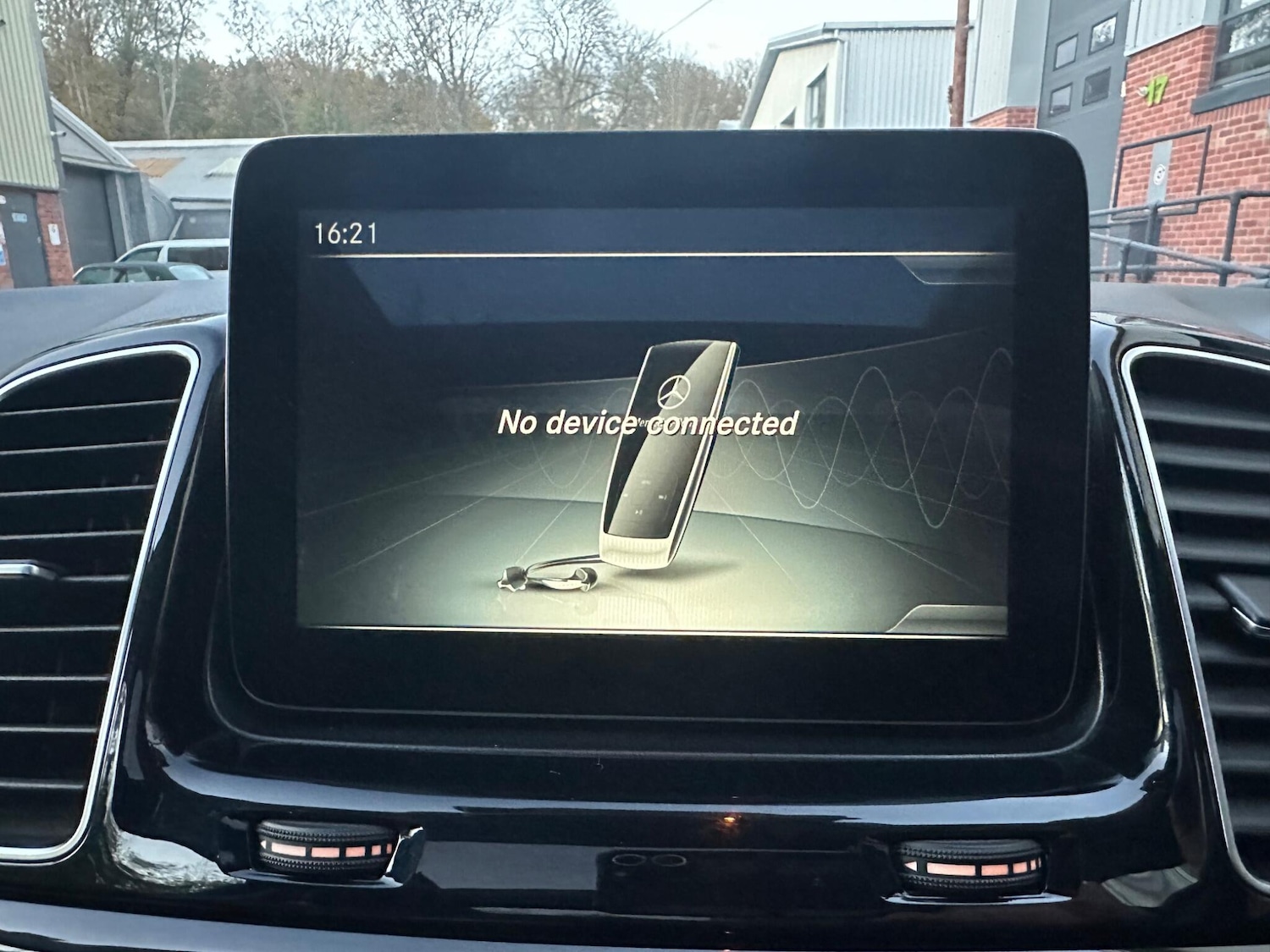 Used Mercedes-Benz GLE 2016 for sale - 76511788: Photo 38