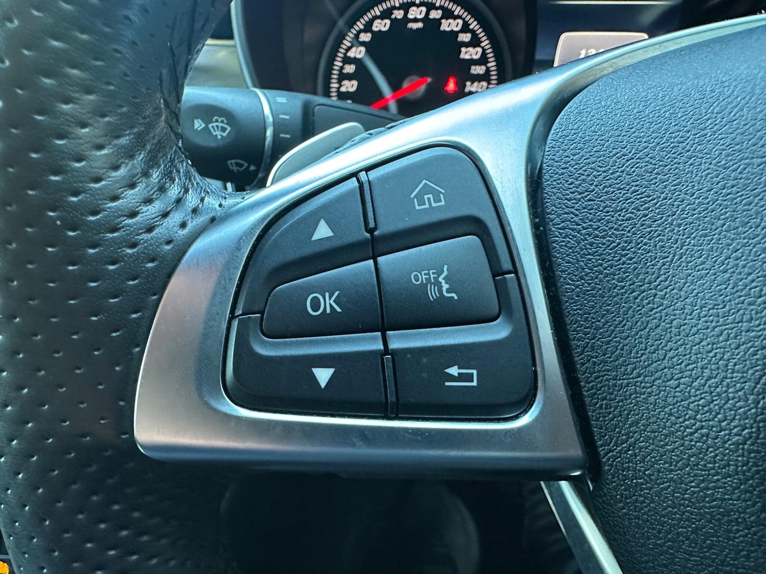 Used Mercedes-Benz C Class 2018 for sale - 76786866: Photo 25