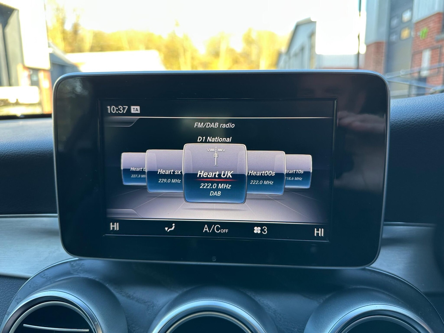 Used Mercedes-Benz C Class 2018 for sale - 76786866: Photo 30