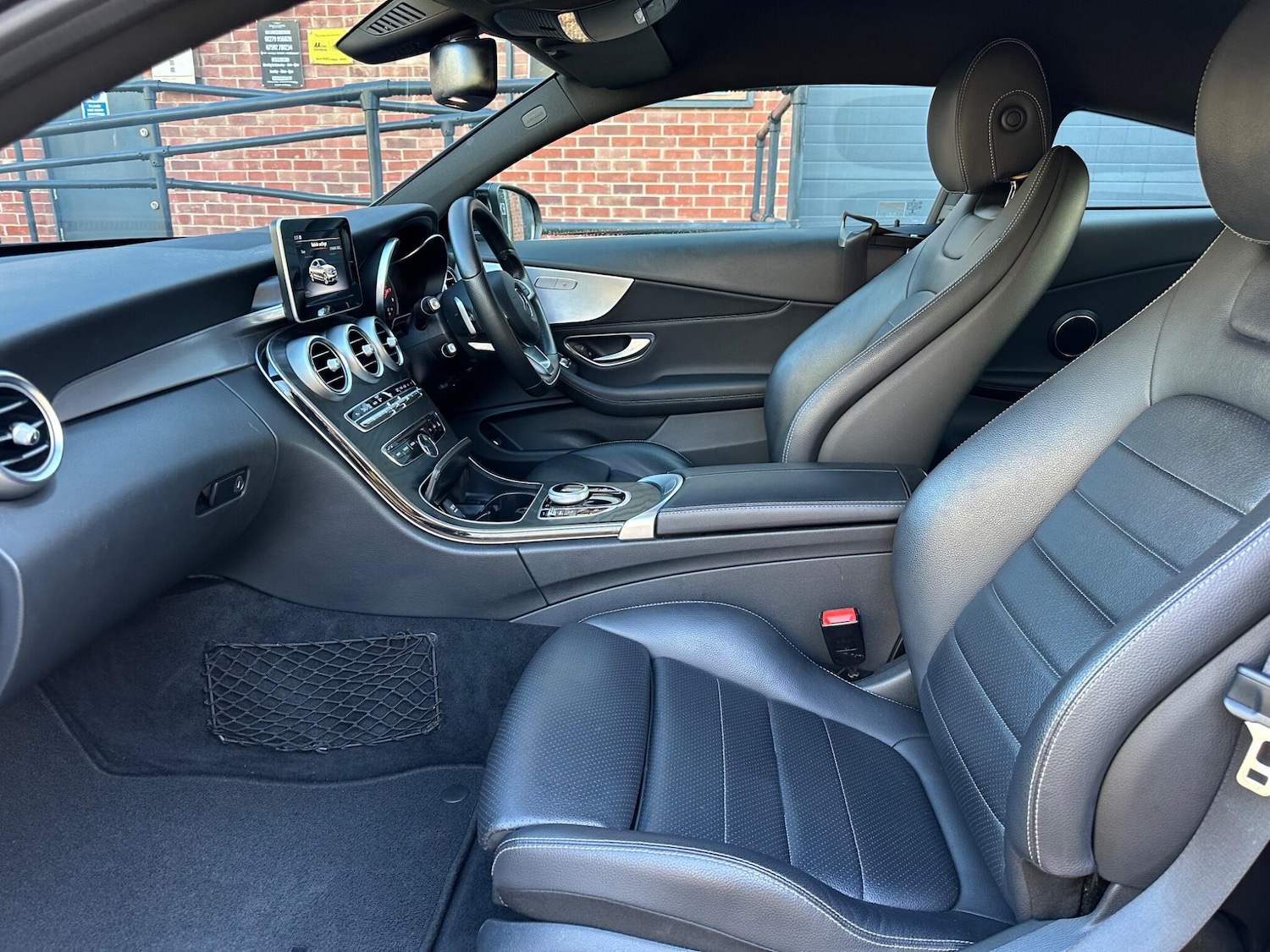 Used Mercedes-Benz C Class 2018 for sale - 76786866: Photo 37