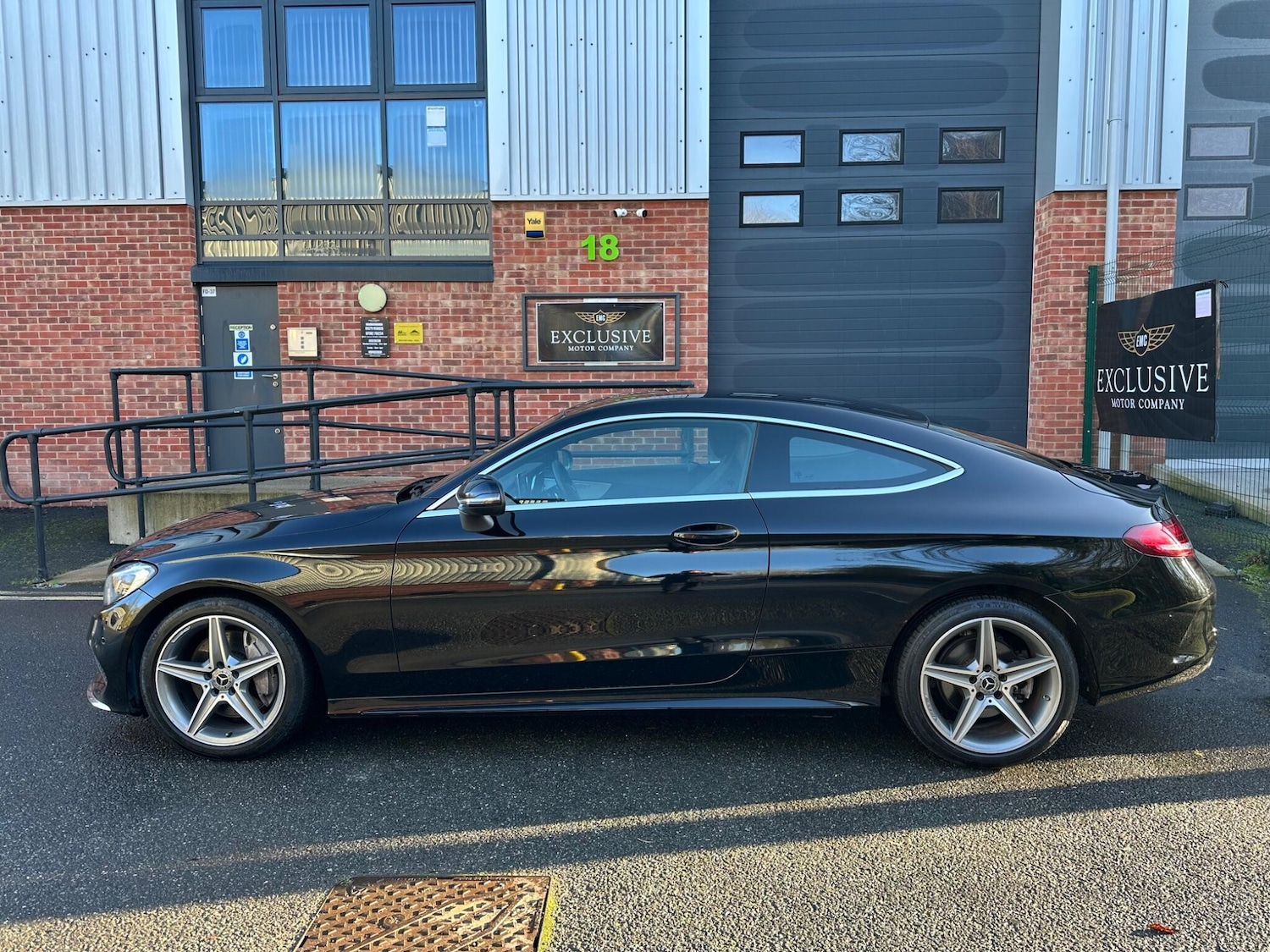 Used Mercedes-Benz C Class 2018 for sale - 76786866: Photo 9