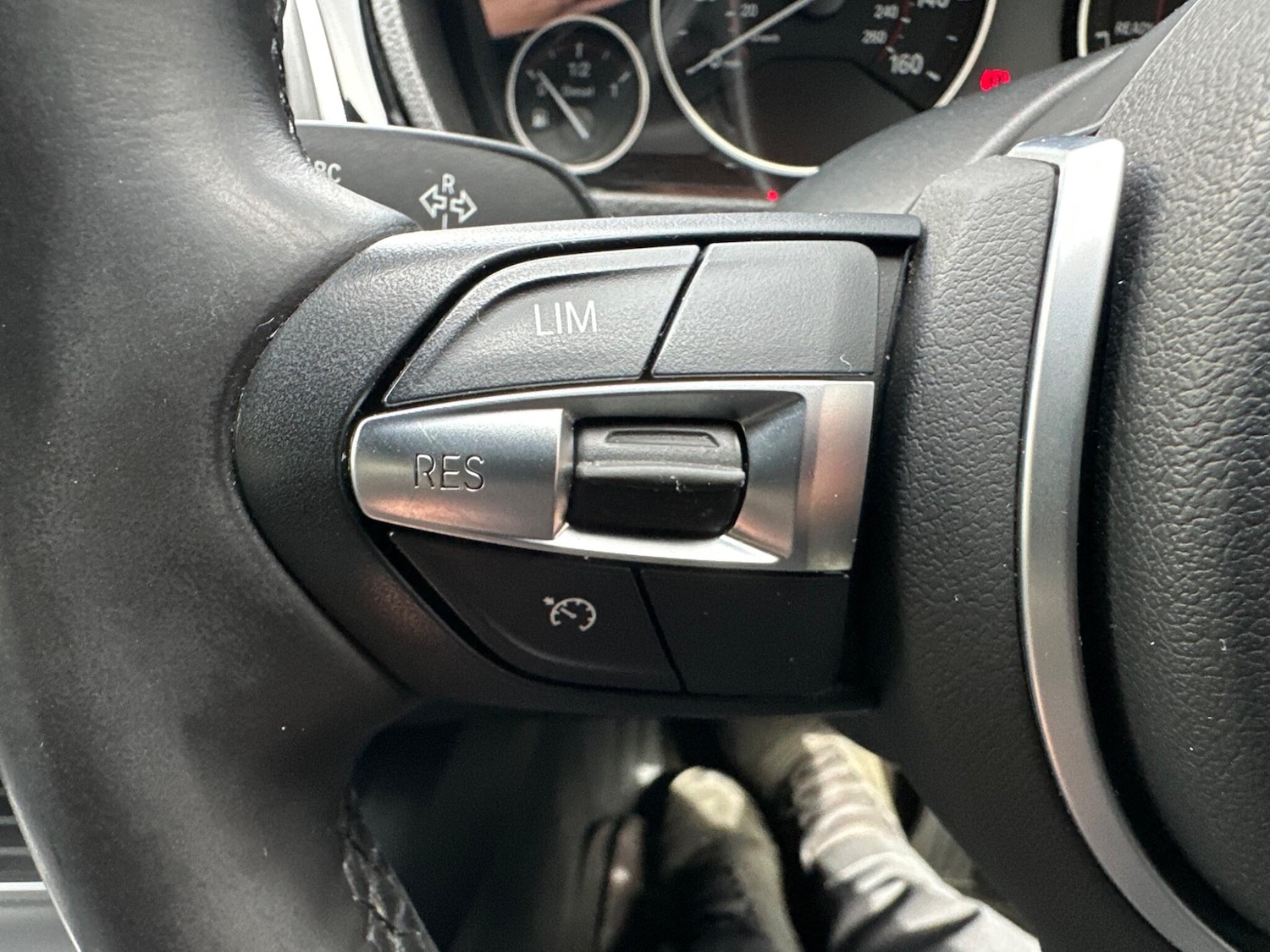 Used BMW 3 Series 2018 for sale - 78204749: Photo 25