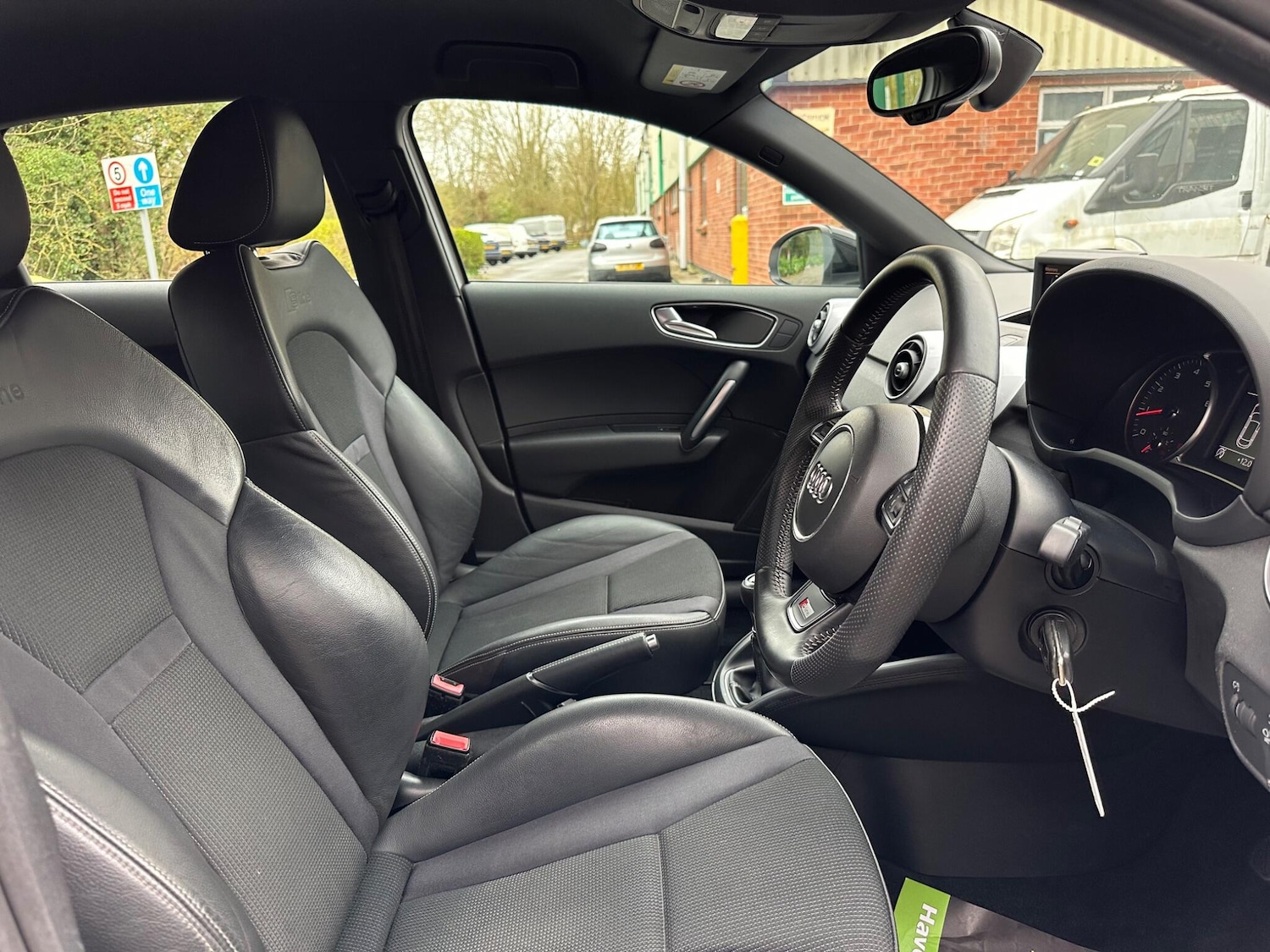 Used Audi A1 2014 for sale - 78086998: Photo 16