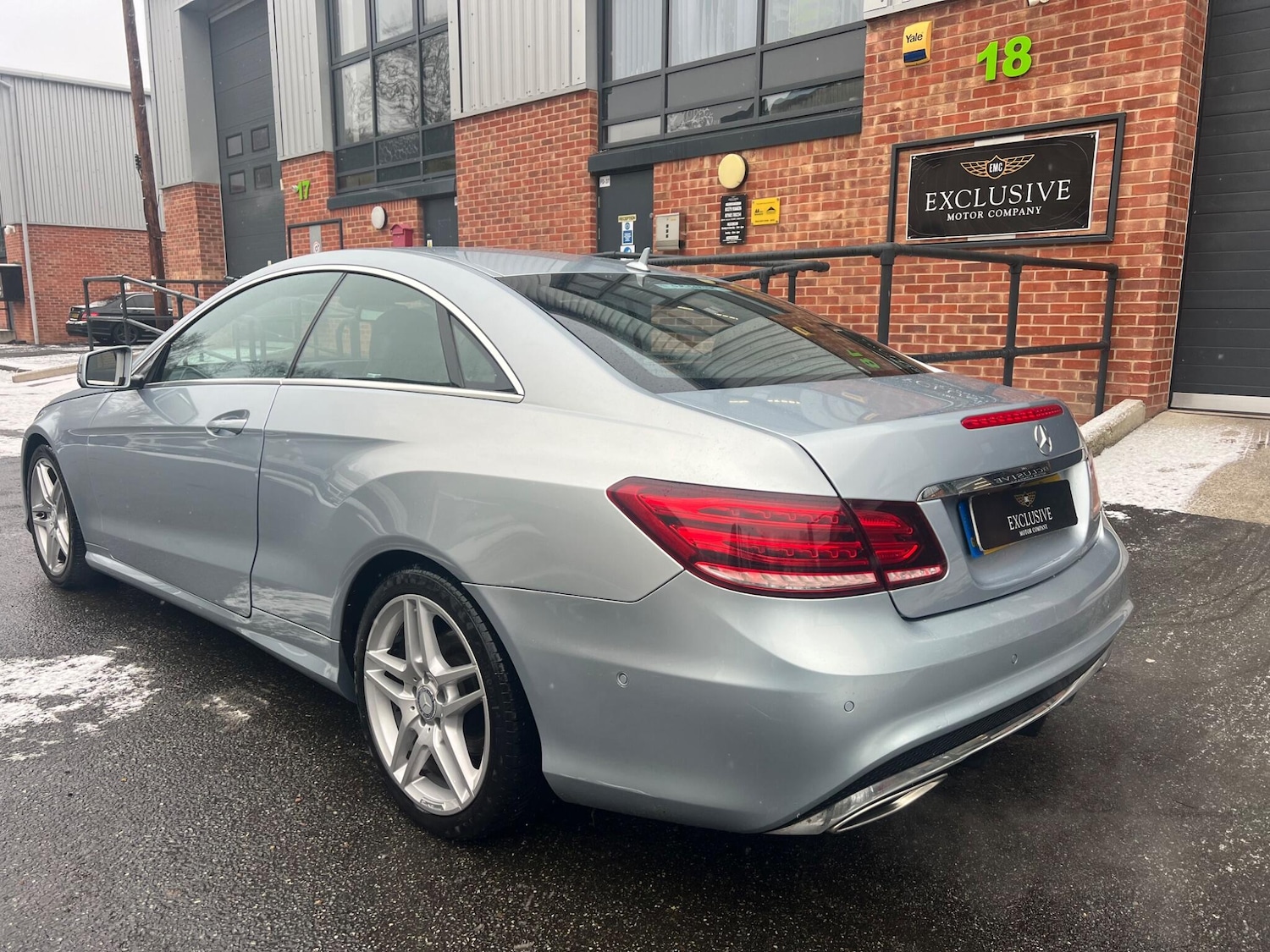 Used Mercedes-Benz E Class 2015 for sale - 77108748: Photo 4