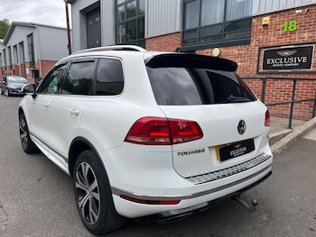 Used Volkswagen Touareg 2016 for sale - 78636279: Photo
