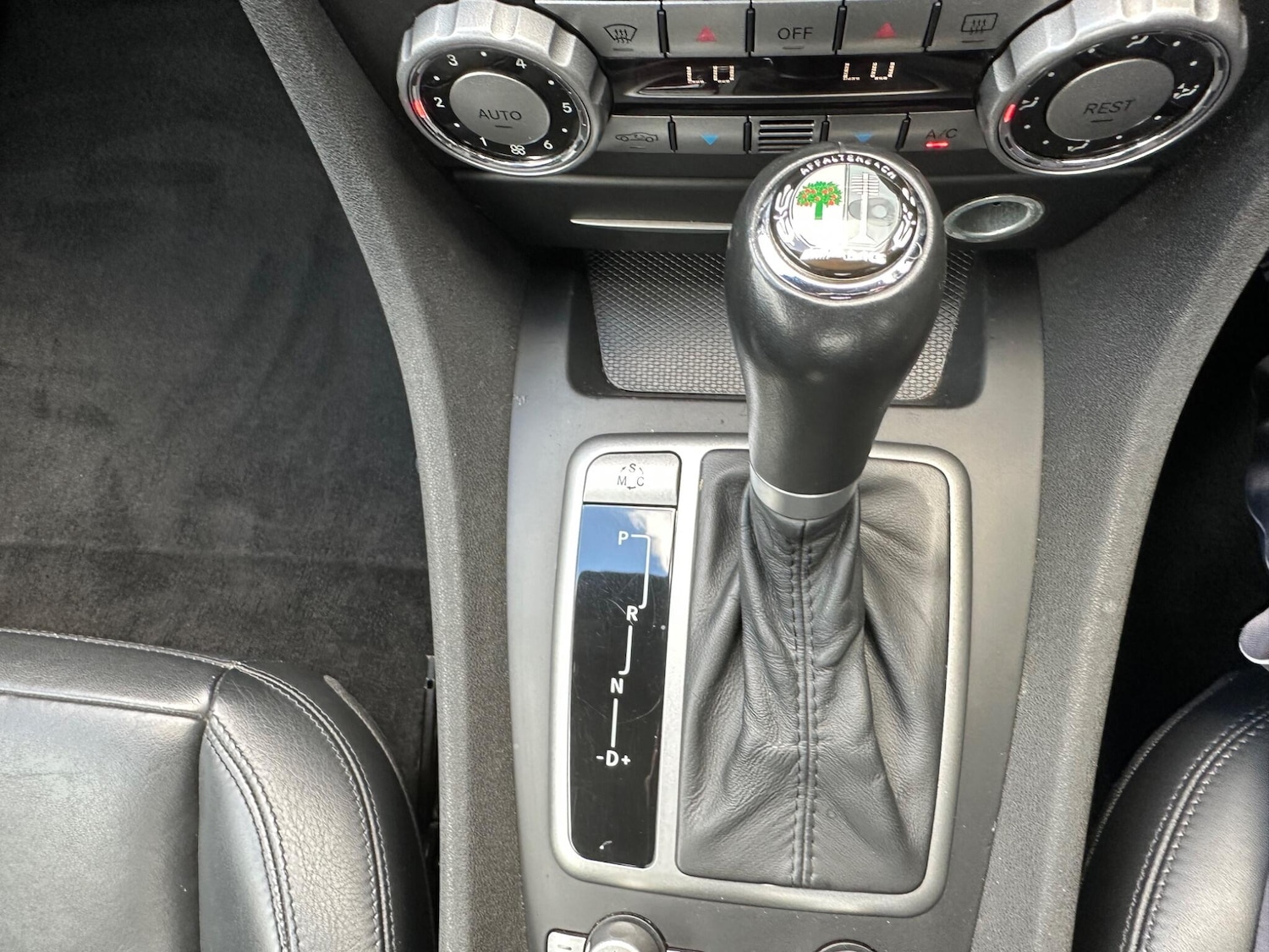 Used Mercedes-Benz SLK 2005 for sale - 77637764: Photo 30