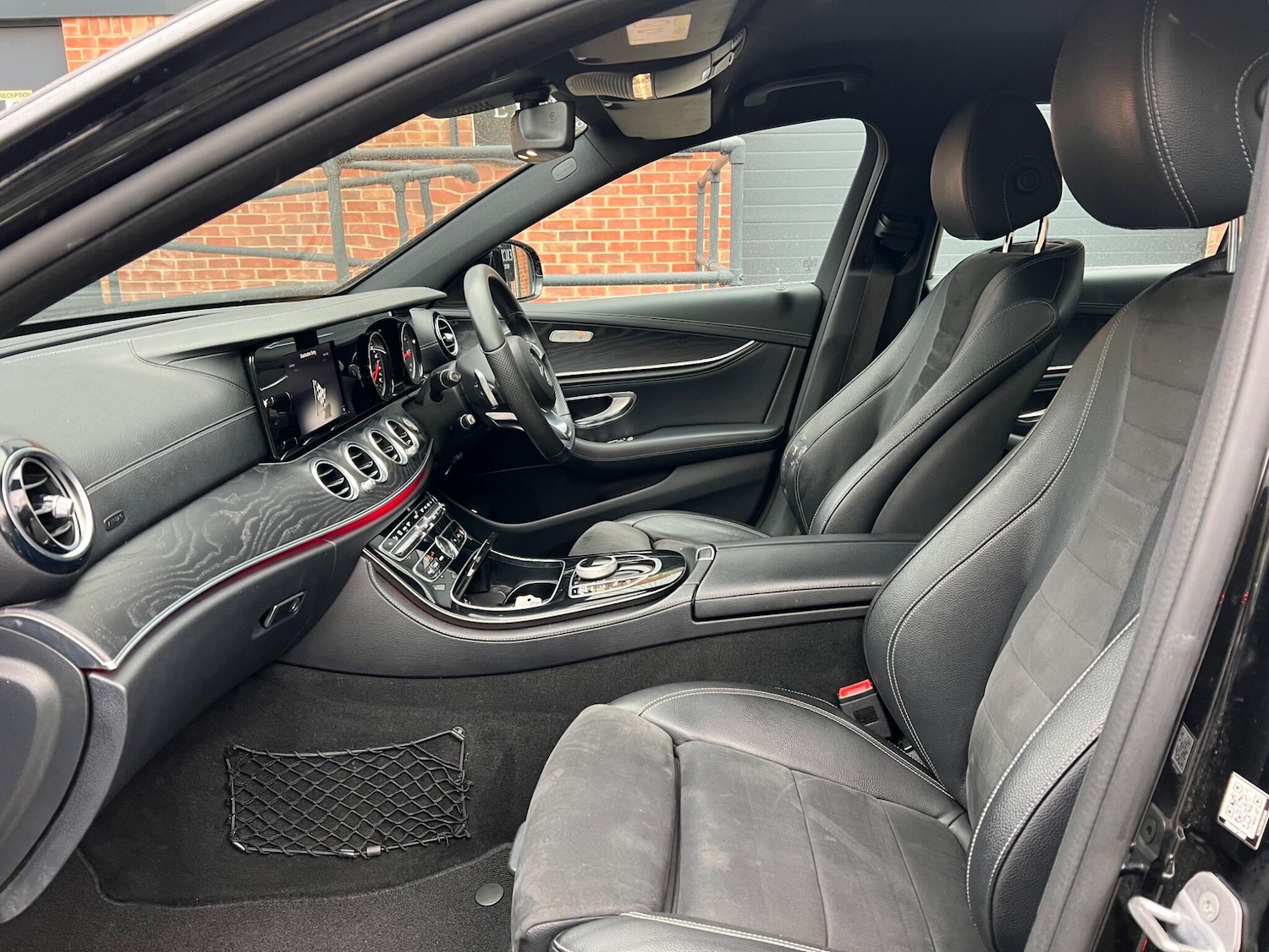 Used Mercedes-Benz E Class 2016 for sale - 76513191: Photo 17