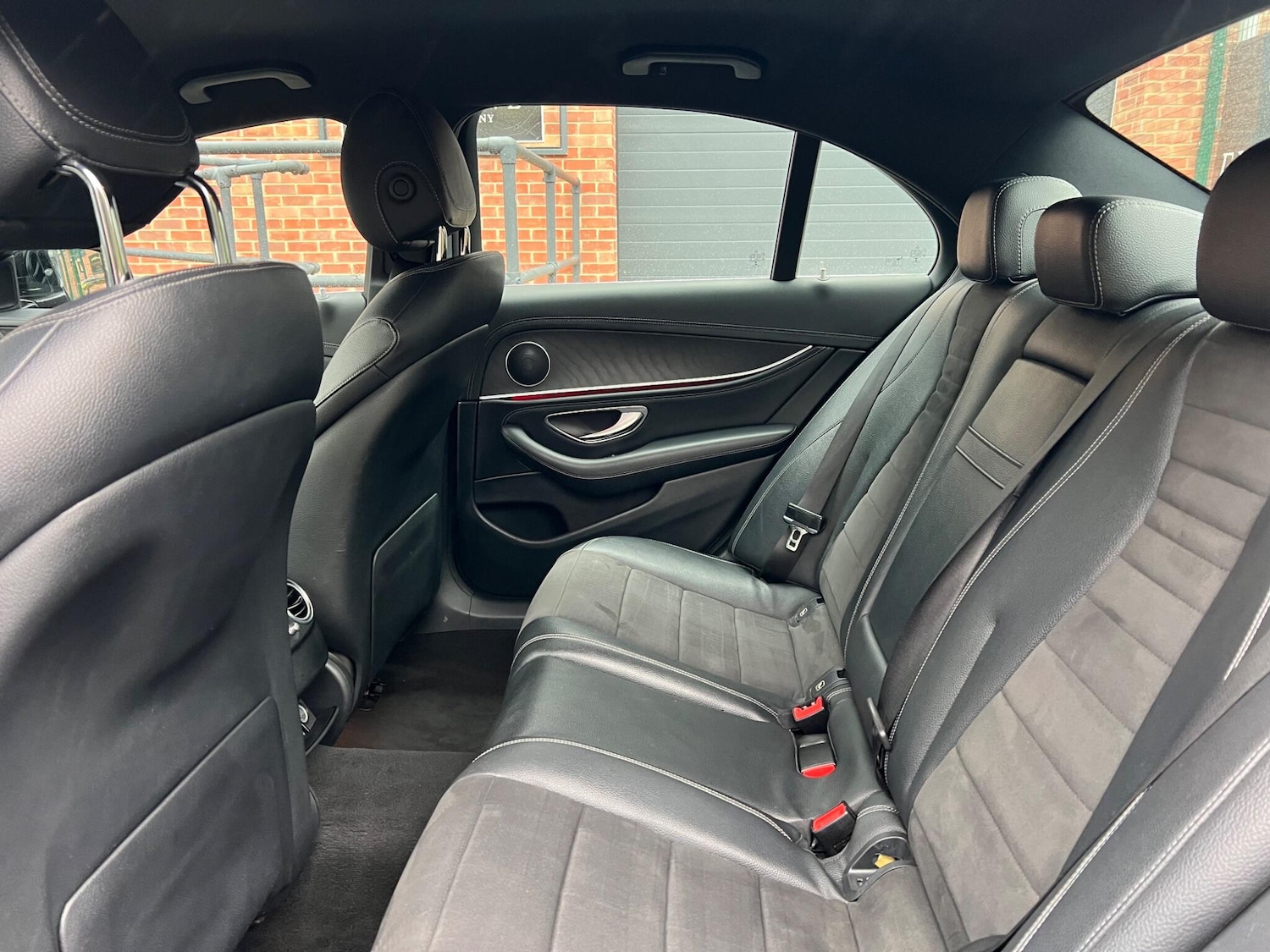 Used Mercedes-Benz E Class 2016 for sale - 76513191: Photo 20