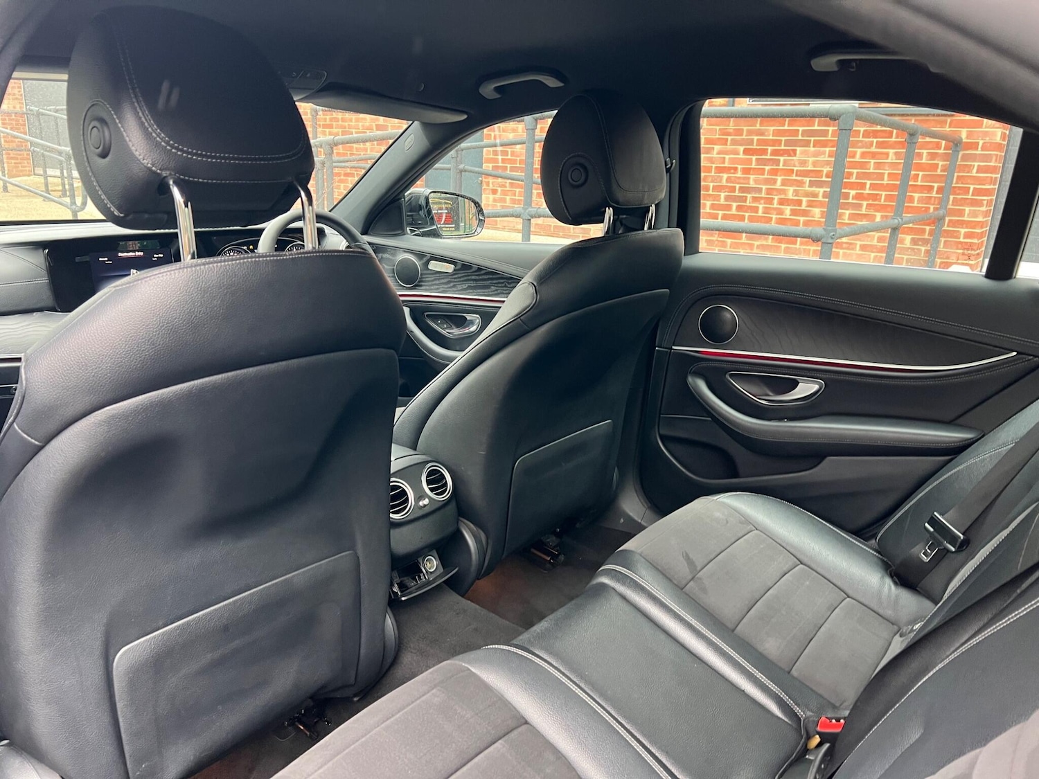 Used Mercedes-Benz E Class 2016 for sale - 76513191: Photo 21