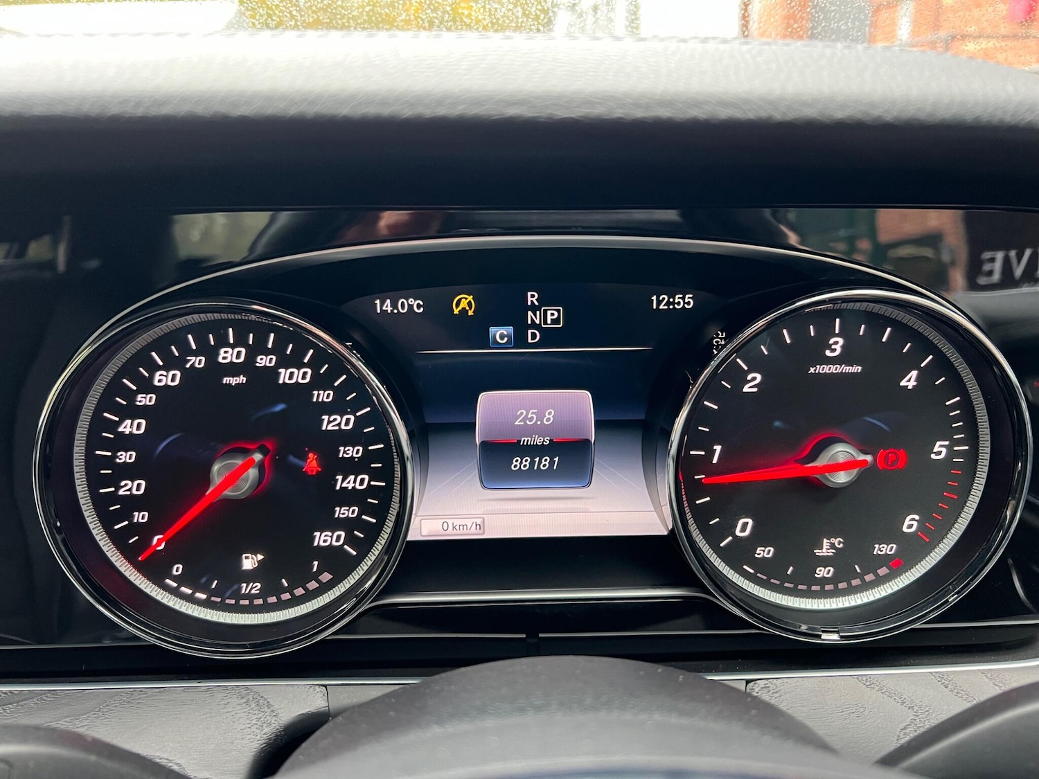 Used Mercedes-Benz E Class 2016 for sale - 76513191: Photo 27