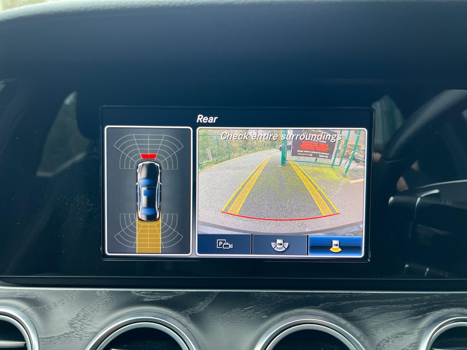 Used Mercedes-Benz E Class 2016 for sale - 76513191: Photo 31