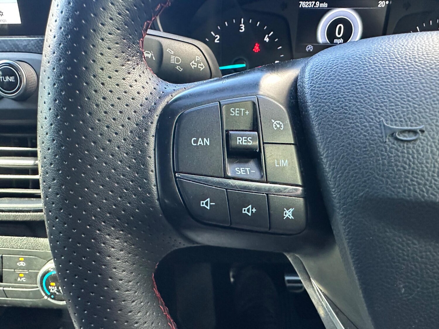 Used Ford Focus for sale - 78157811: Photo 25