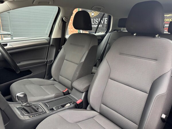 Used Volkswagen Golf 2016 for sale - 75430996: Photo 21