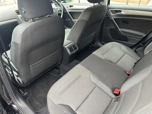 Used Volkswagen Golf 2016 for sale - 75430996: Photo 23