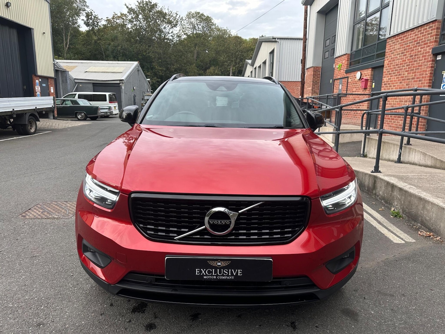 Used Volvo XC40 2019 for sale - 76151958: Photo 2