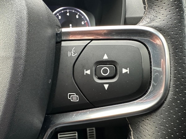 Used Volvo XC40 2019 for sale - 76151958: Photo 35