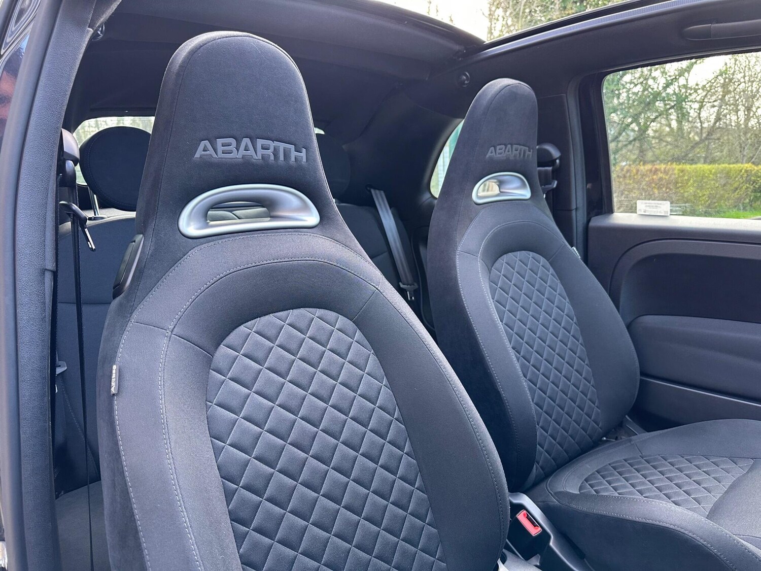 Used Abarth 595 2022 for sale - 78058249: Photo 21