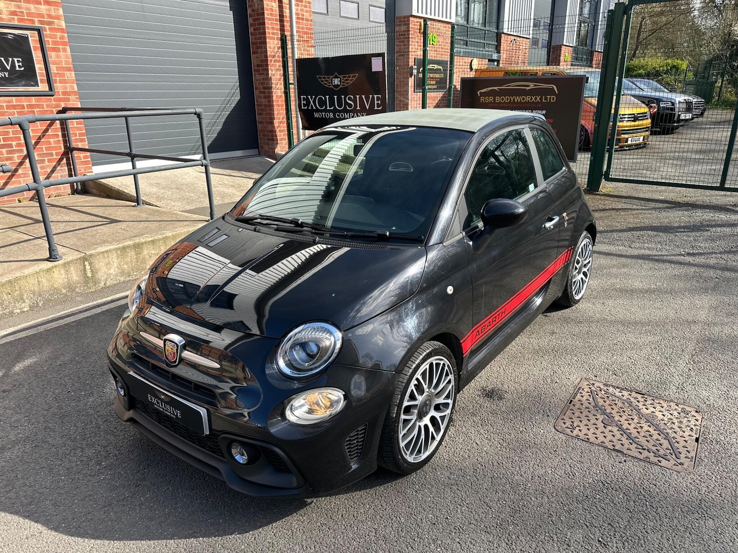 Used Abarth 595 2022 for sale - 78058249: Photo 7