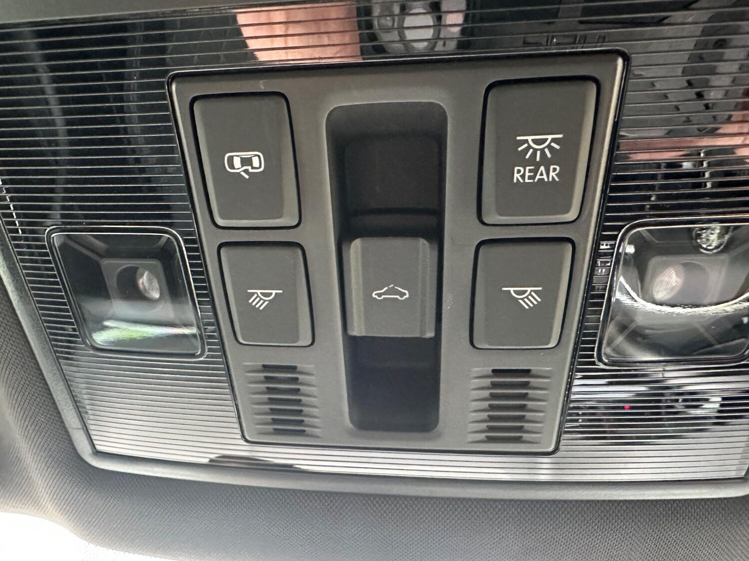 Vehicle 44