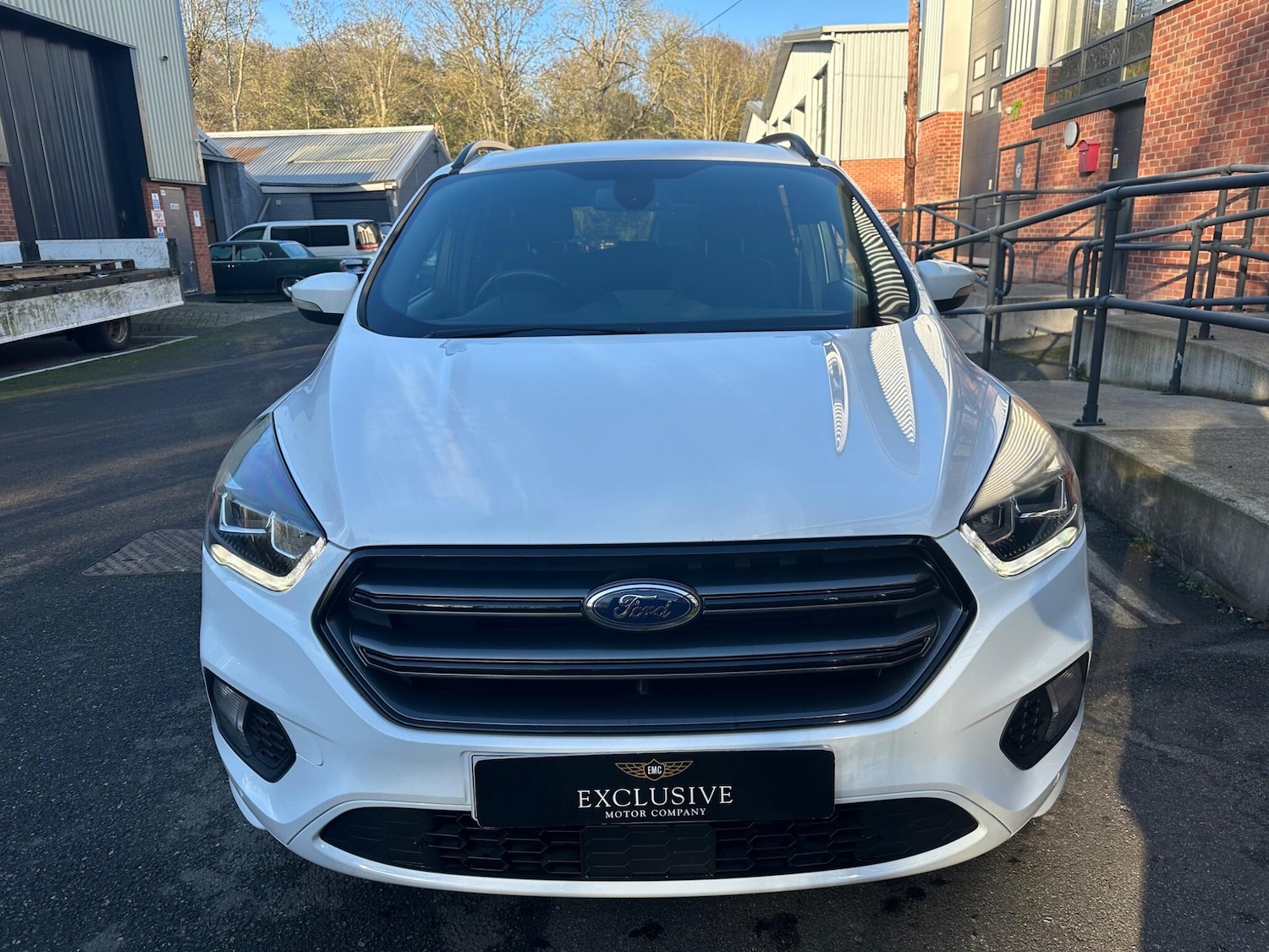 Used Ford Kuga 2016 for sale - 76715248: Photo 2