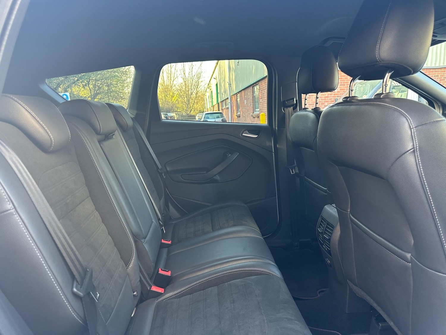 Used Ford Kuga 2016 for sale - 76715248: Photo 24