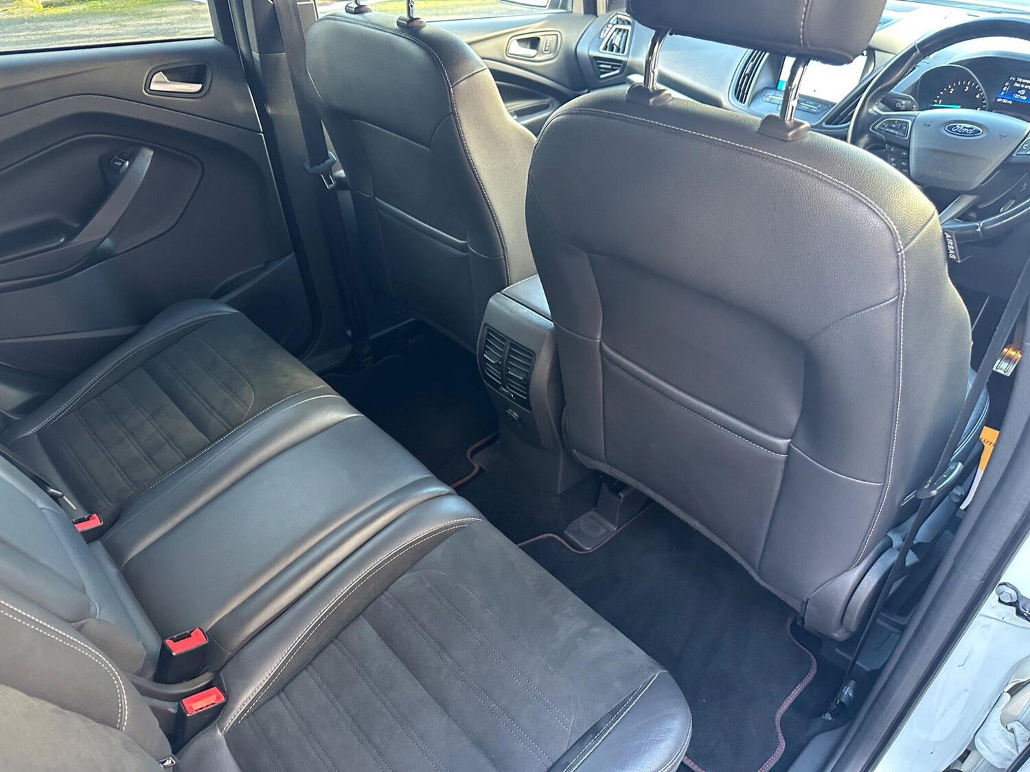 Used Ford Kuga 2016 for sale - 76715248: Photo 25