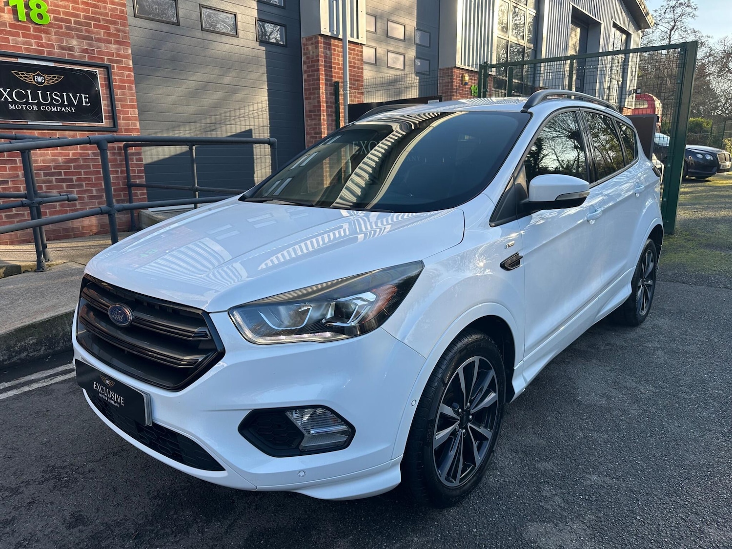 Used Ford Kuga 2016 for sale - 76715248: Photo 3