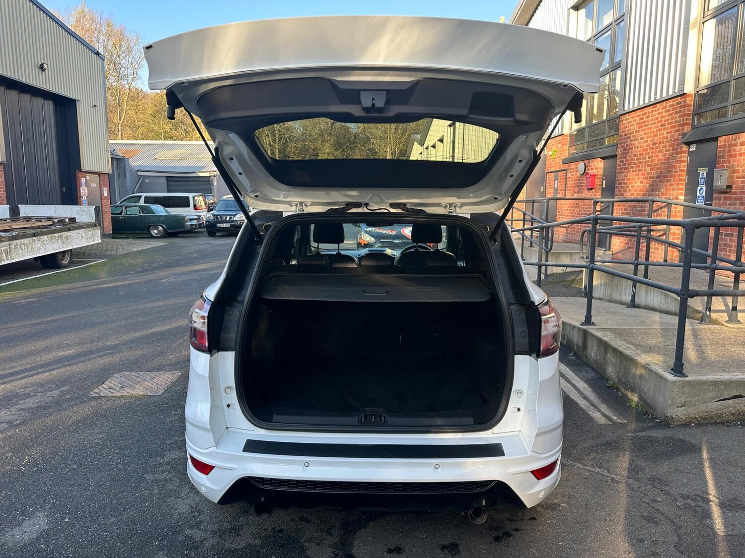 Used Ford Kuga 2016 for sale - 76715248: Photo 37