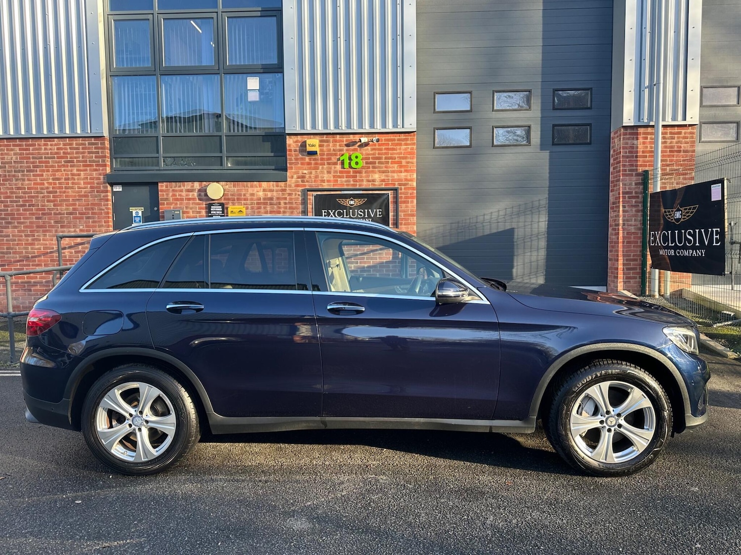 Used Mercedes-Benz GLC 2016 for sale - 77017091: Photo 10