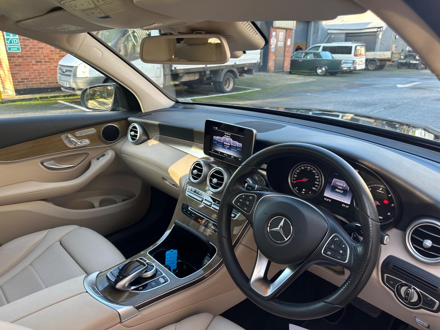 Used Mercedes-Benz GLC 2016 for sale - 77017091: Photo 12