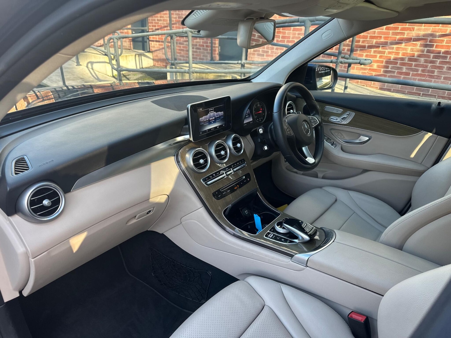 Used Mercedes-Benz GLC 2016 for sale - 77017091: Photo 13