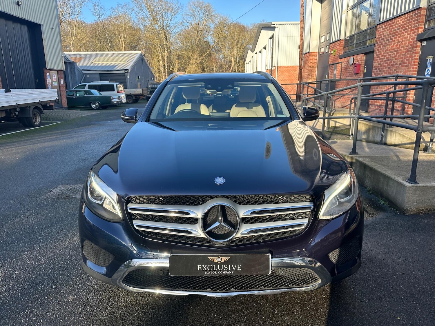 Used Mercedes-Benz GLC 2016 for sale - 77017091: Photo 2