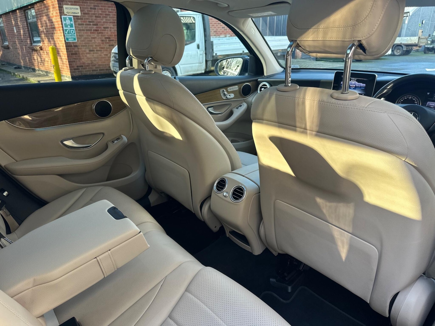 Used Mercedes-Benz GLC 2016 for sale - 77017091: Photo 21