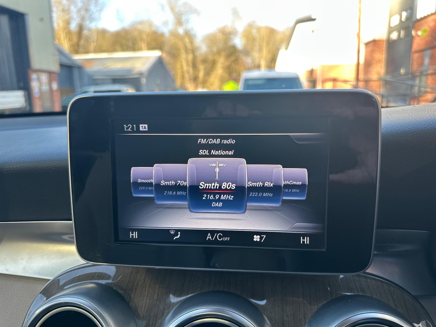 Used Mercedes-Benz GLC 2016 for sale - 77017091: Photo 29