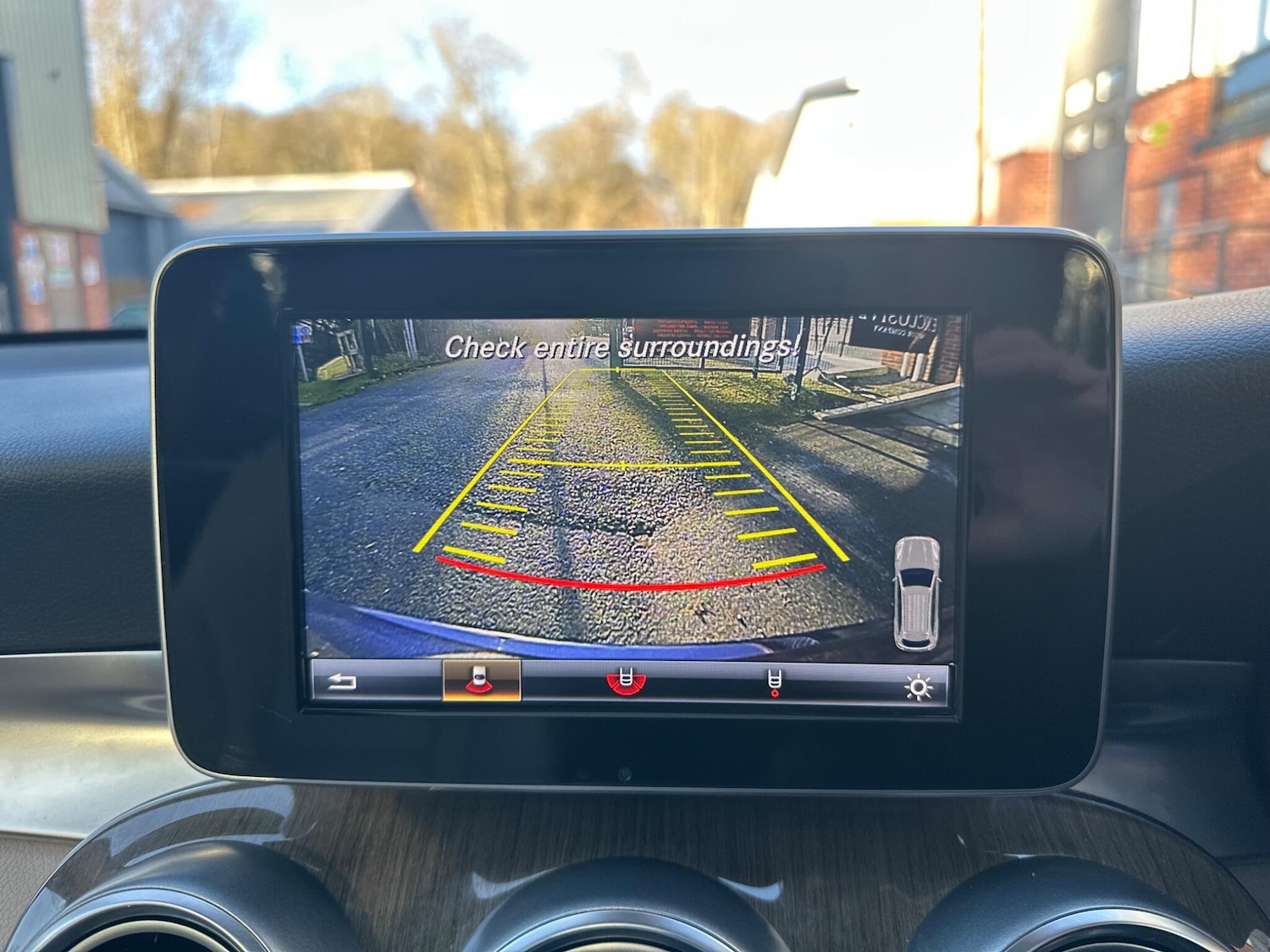 Used Mercedes-Benz GLC 2016 for sale - 77017091: Photo 30