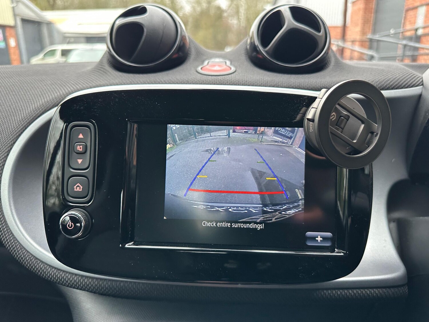 Used smart fortwo 2017 for sale - 77549648: Photo 21