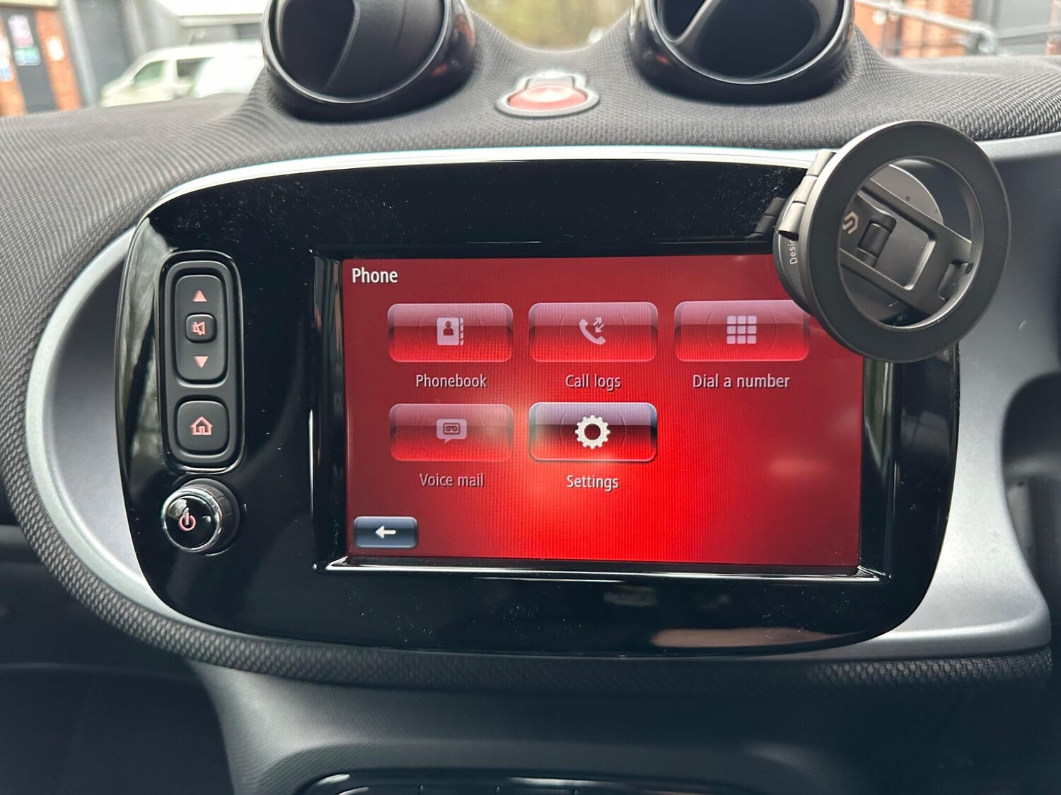 Used smart fortwo 2017 for sale - 77549648: Photo 22