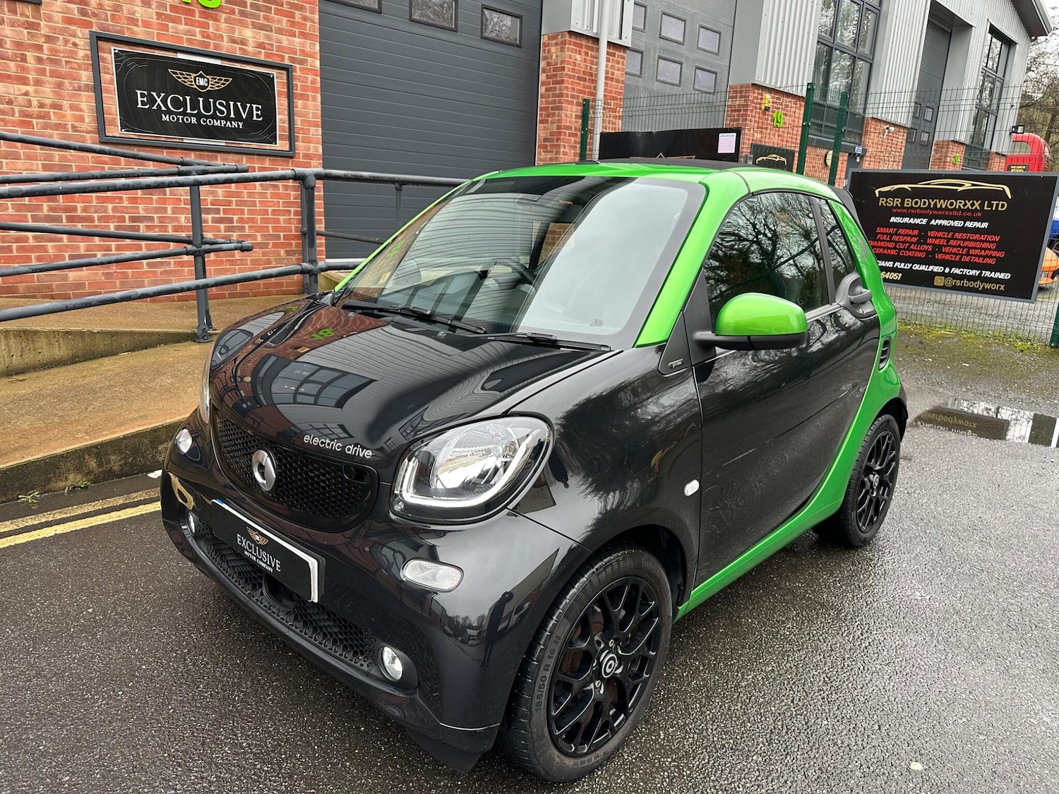 Used smart fortwo 2017 for sale - 77549648: Photo 6